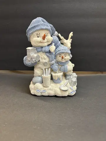 8" Buddie w/ Reindeer