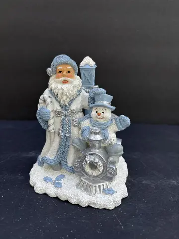 Santa with Buddy and Street Lamp