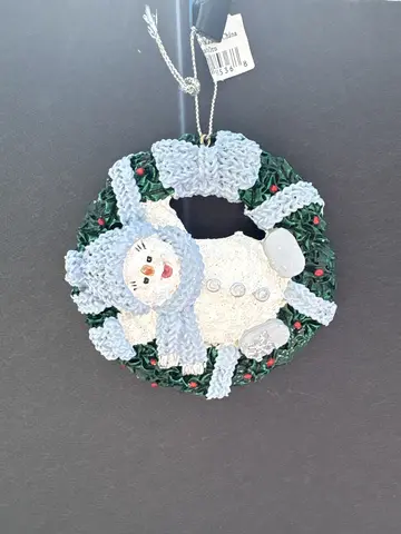 Flake Wreath Ornament