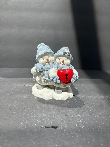 Holding Key / Holding Heart